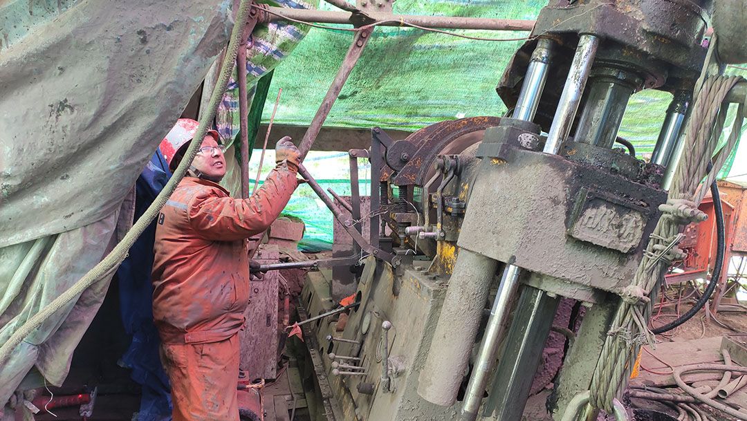 高原风雪无所惧 艰苦环境见真章4s 高原风雪无所惧 艰苦环境见真章